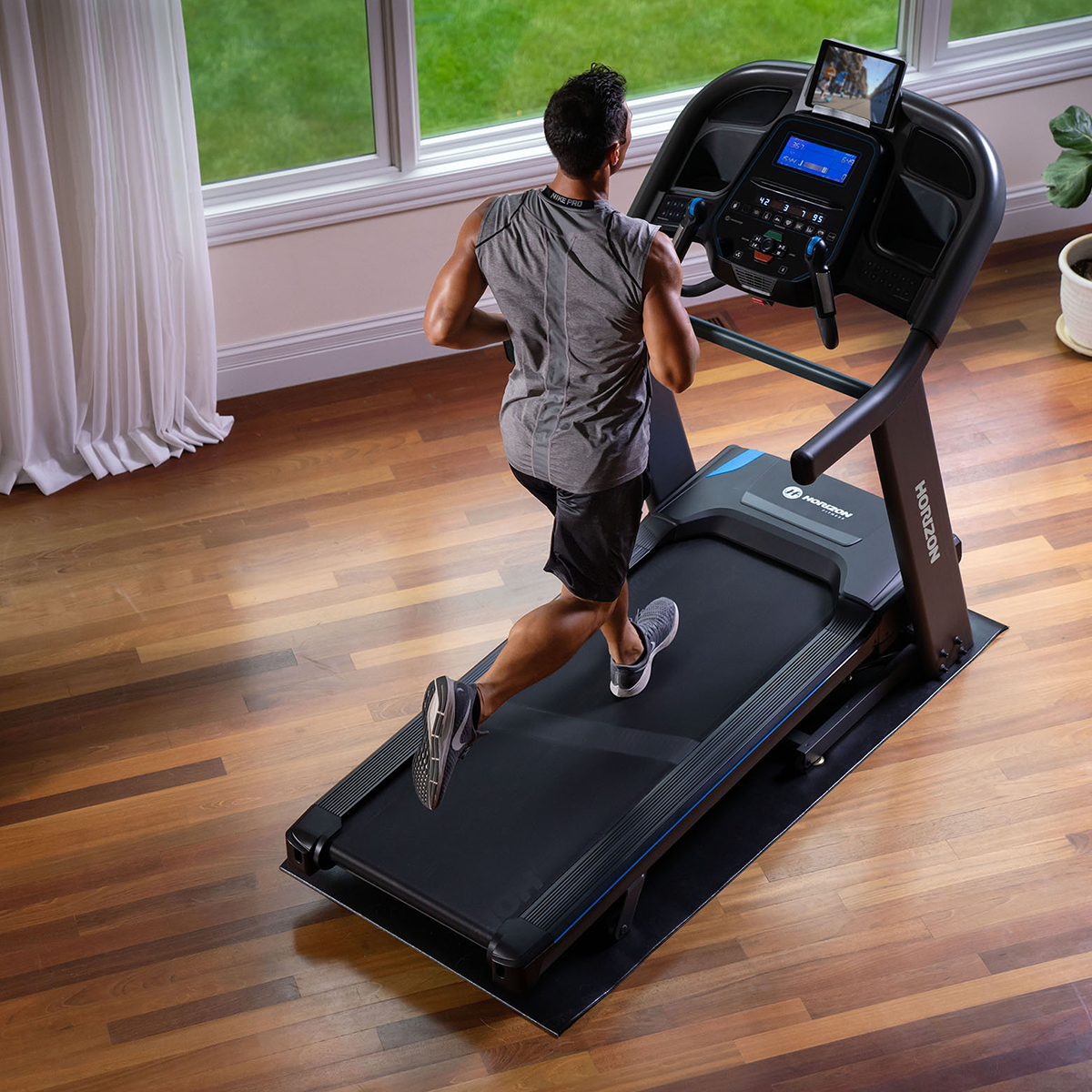 Caminadora Horizon 7.4 AT
