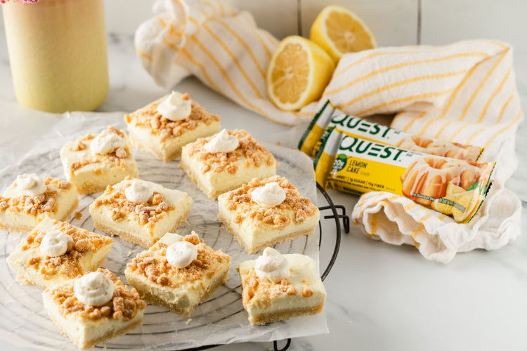 Nada es más refrescante en los meses calurosos que estas barras de Cheese Cake de limón